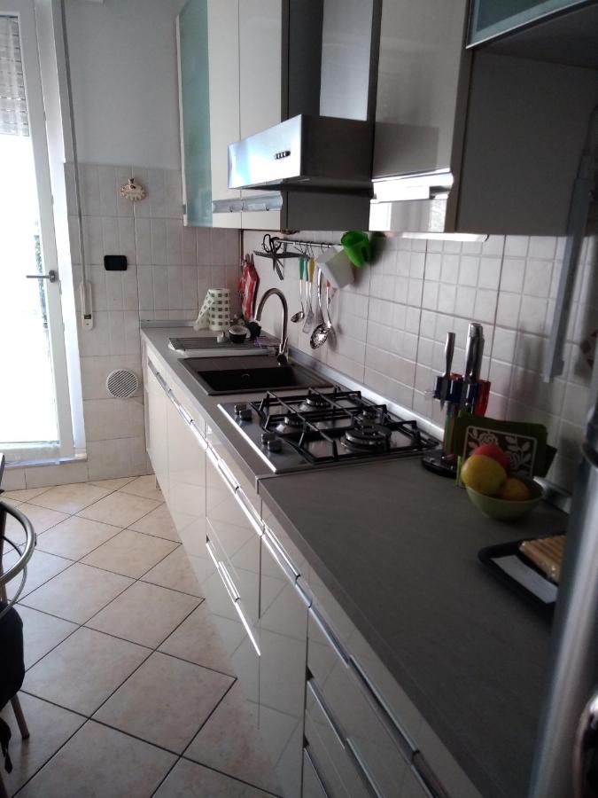 Appartamento Con Terrazzo A Gorgonzola Exteriör bild